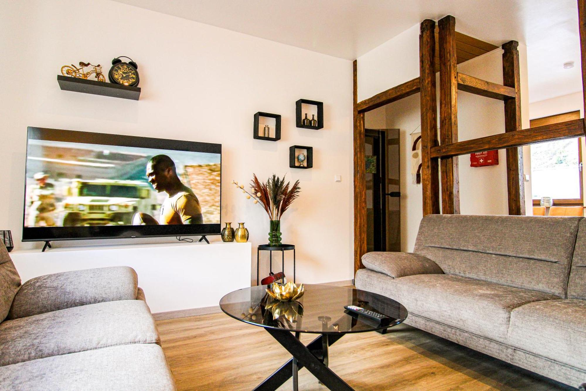 Apartment Exklusive Moselidylle: Mit Traumhaftem Staustufenblick, Netflix, Terrasse *