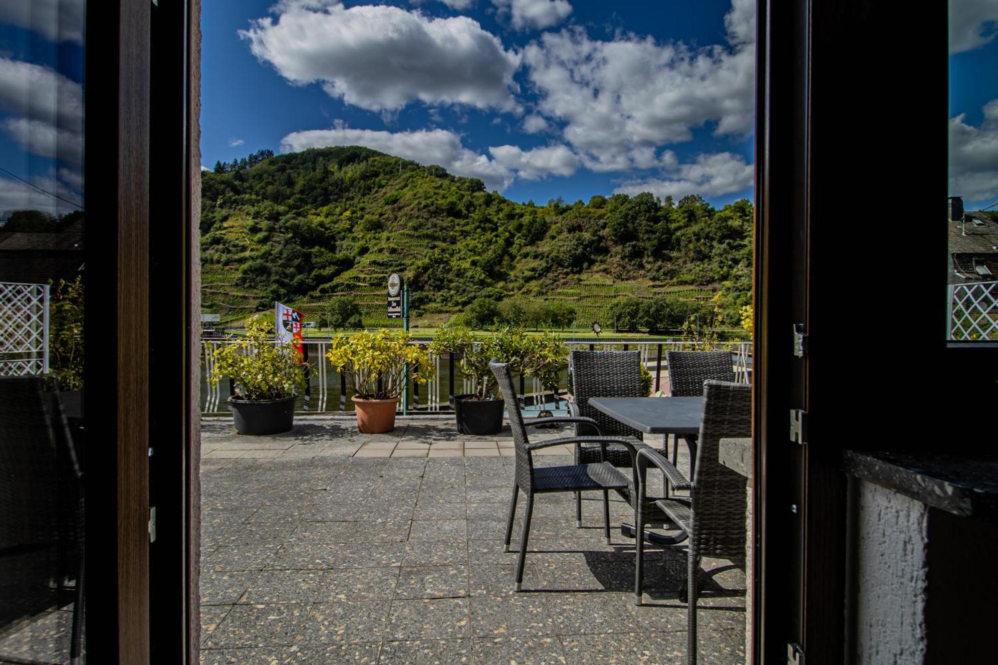 Exklusive Moselidylle: Mit Traumhaftem Staustufenblick, Netflix, Terrasse *